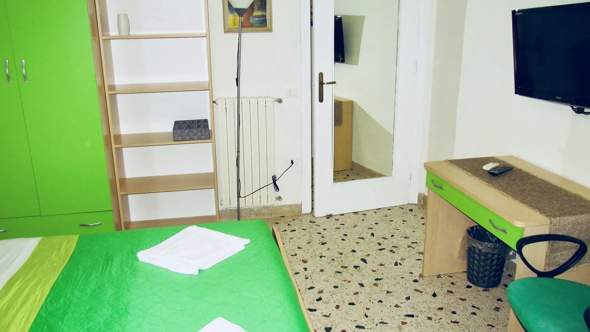 Ri.Mo'S Rent Room 팔레르모